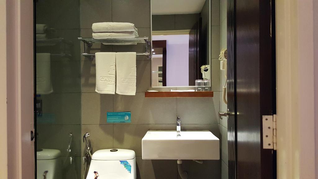 Castello Hotel Kulai Zewnętrze zdjęcie