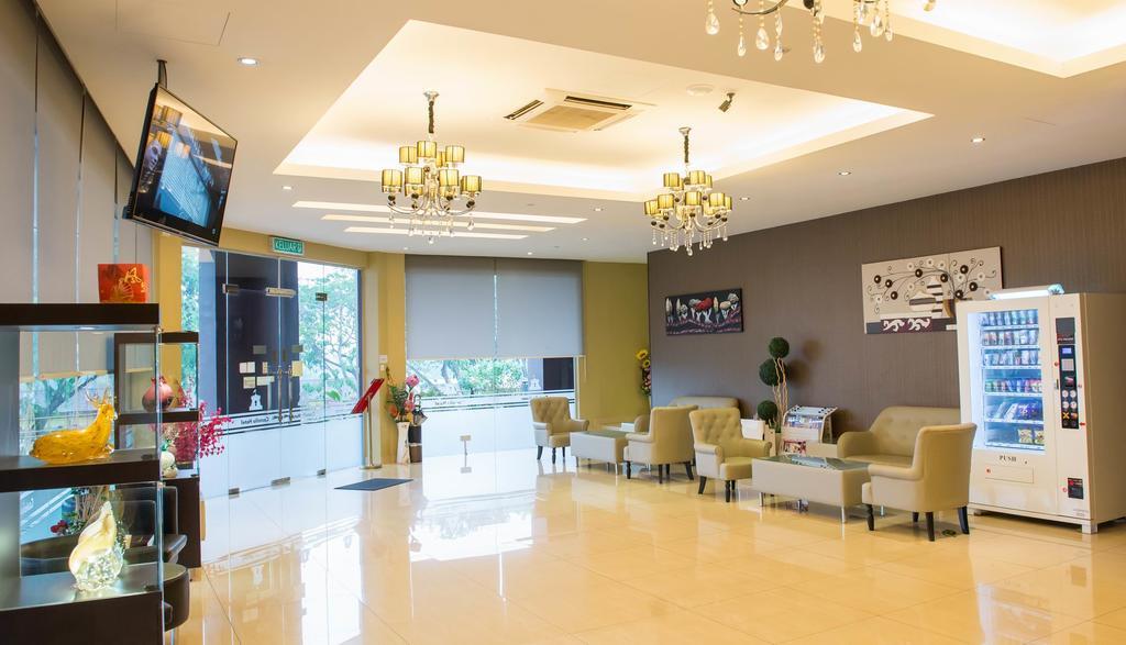 Castello Hotel Kulai Zewnętrze zdjęcie