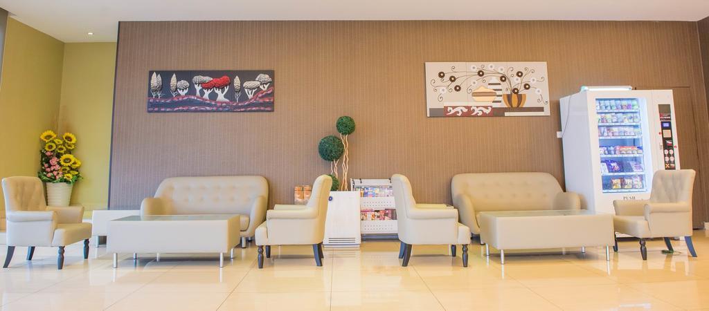 Castello Hotel Kulai Zewnętrze zdjęcie